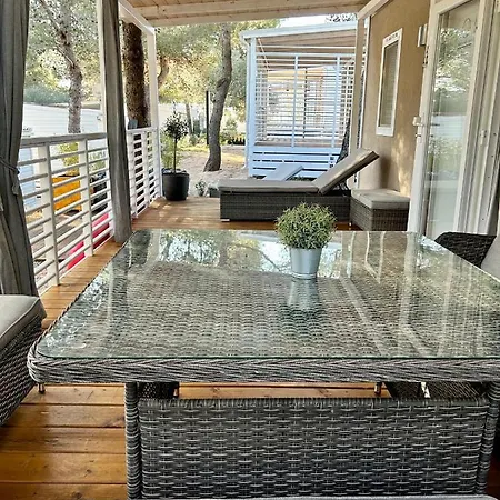 Διαμέρισμα Mobile House - Oliver, Jezera Village Tisno