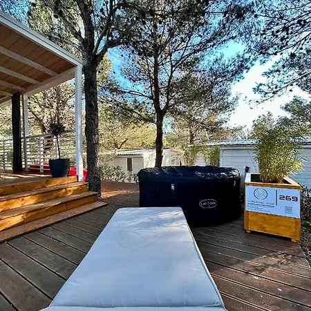 Mobile House - Oliver, Jezera Village *