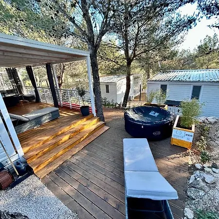 Mobile House - Oliver, Jezera Village Διαμέρισμα Tisno